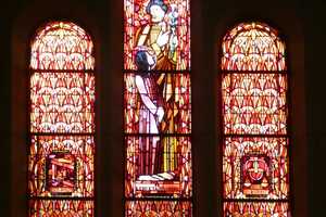 p.11_vitrail_de_saint_joseph_la_trinite-sur-mer_grand.jpg