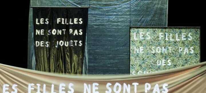 Théâtre contemporain - Les filles ne sont pas des poupées de chiffon