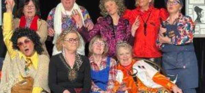 Petits fours et revolvers