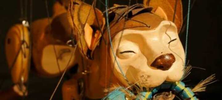 L'Evadée - Marionnettes sur fils- sans paroles