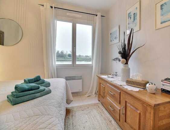 473395-12_56G760_9b586f5246a1545b0bedf458428a276c