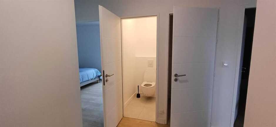 11.-AR-BIZ---2-WC-séparés-au-R_1