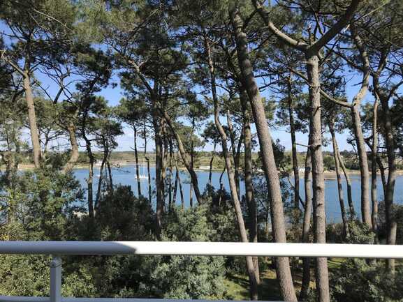 07EDFEDD-9B1A-4023-BAB0-6EEEACD2DBC8