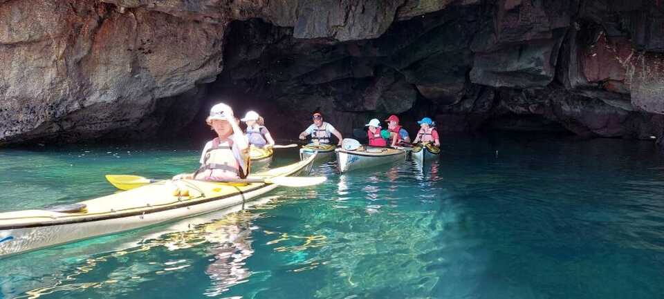 SILLAGES-Kayak-Paddle-Grotte