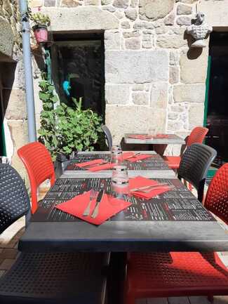 terrasse-restaurant-brasserie-dame-de-caro-carnac
