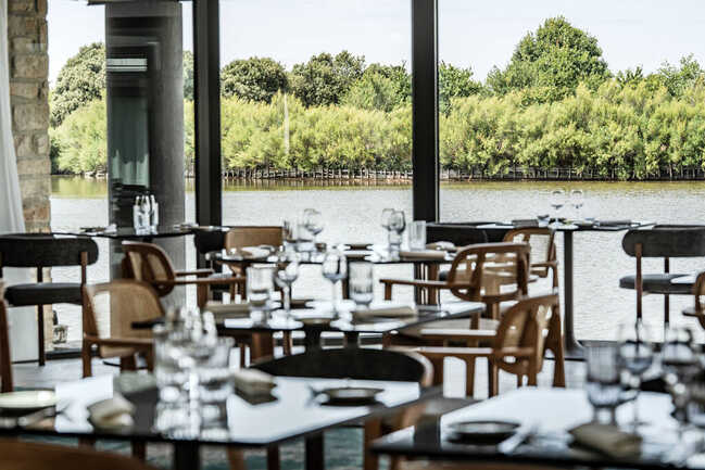 vue-restaurant-table-des-salines-thalazur