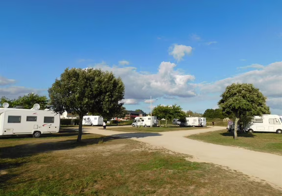 Aire de Camping-cars Erdeven Kerhillio - Morbihan Sud