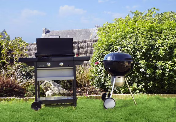 BBQ_Plancha---villa-Bruyeride