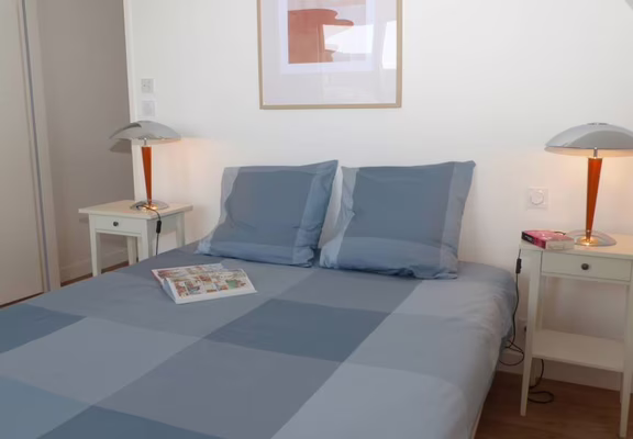 Locmariaquer_TyLoperec_chambre5_2065
