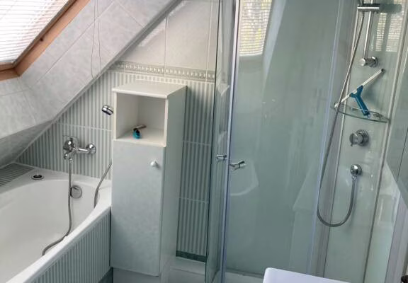 Salle de bains verte