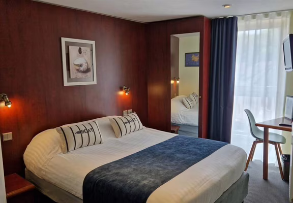 HÔTEL LE MARIN - Saint-Goustan - Chambre Hoëdic