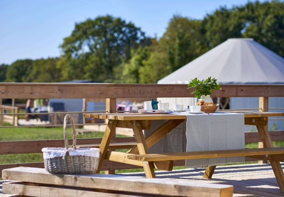 6-Crach-La-Ferme-de-Kerino-Yourte-En-pleine-Nature-proche-carnac