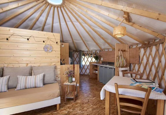 8-Crach-La-Ferme-de-Kerino-Yourte-Calme-proche-carnac