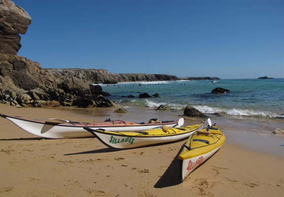 Kayak de mer base nautique Presqu'ile de Quiberon Morhihan Bretagne sud 