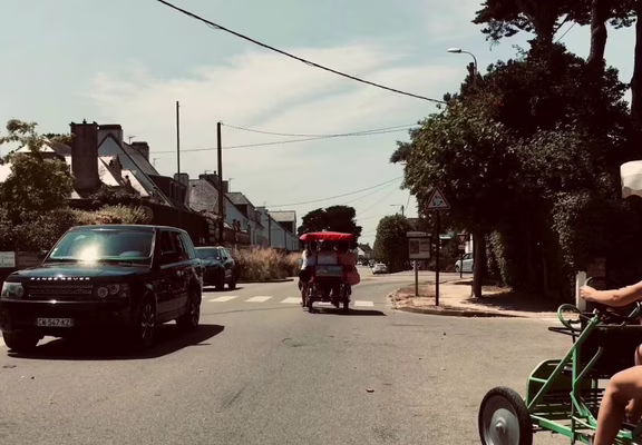loisirs-location-velo-ABicyclette-Official-Trailer-6