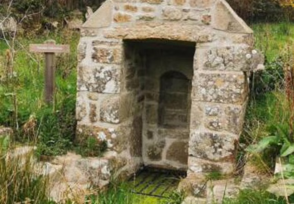 Fontaine de Coët à Tous