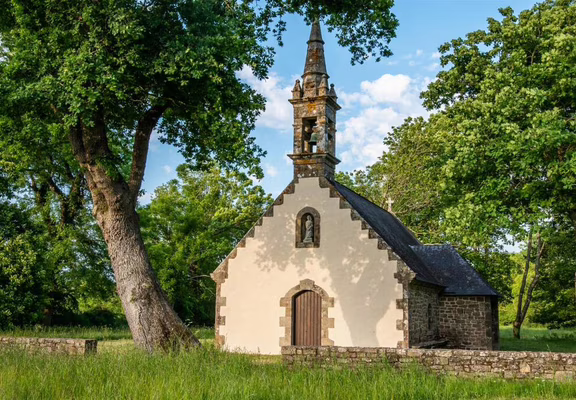 ChapelleDeLaMadeleine_Kerguearec_Carnac_20220515 (2)-credit-kilian-david